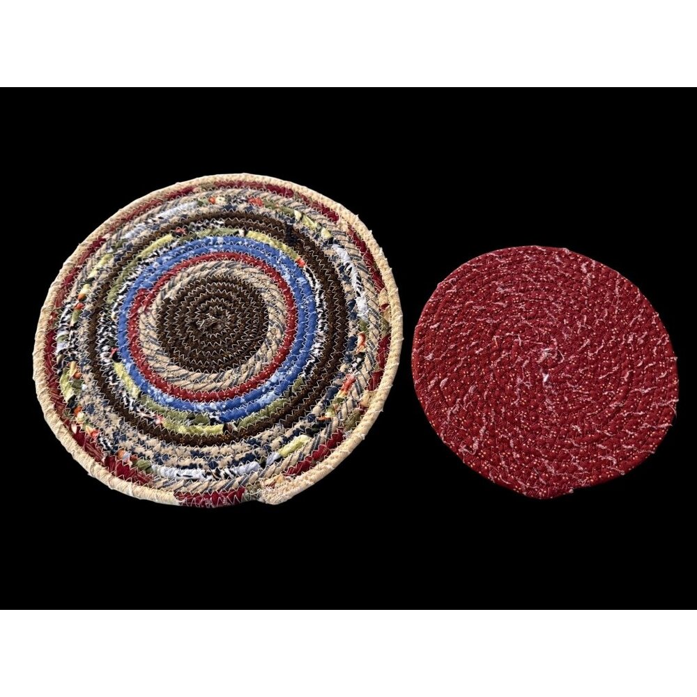2 Handwoven Round Rope Fabric Trivets Hot Pads Rustic Farmhouse Table Top Decor